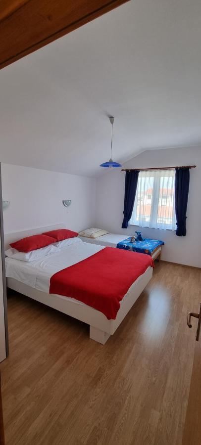 Apartmani Sanja Vrsi Luaran gambar