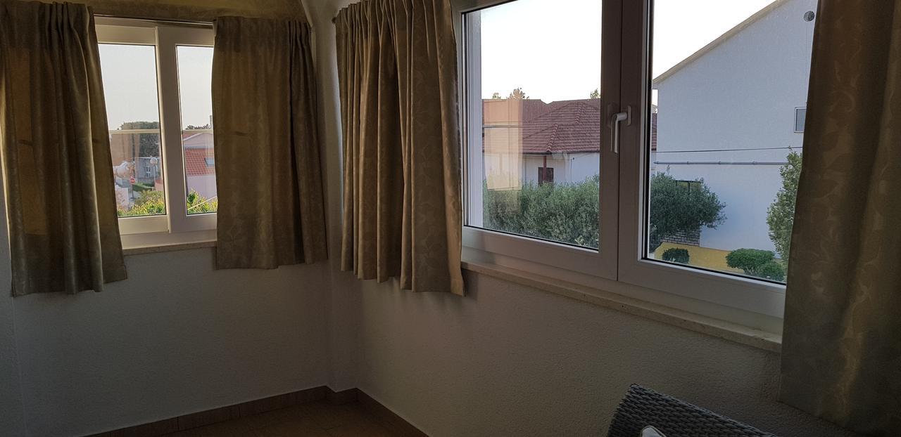 Apartmani Sanja Vrsi Luaran gambar
