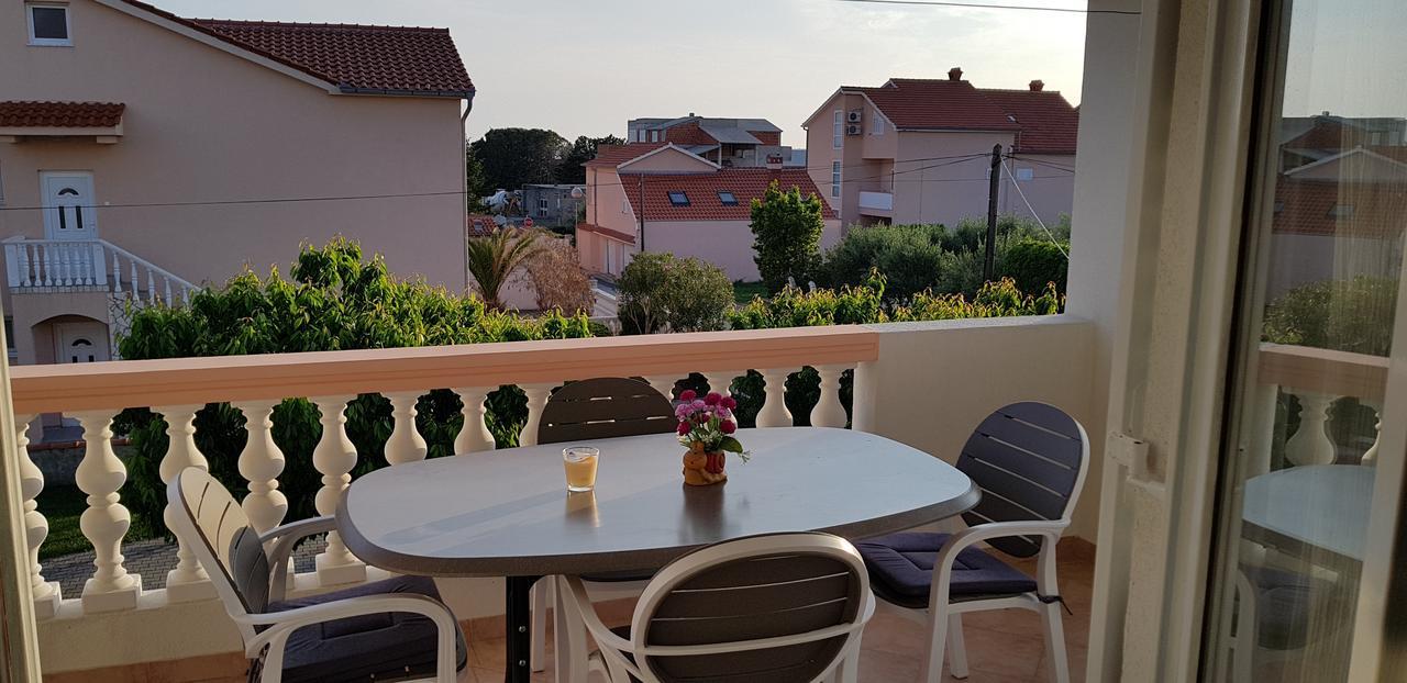 Apartmani Sanja Vrsi Luaran gambar